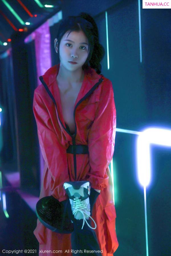 李雅柔  [XiuRen]高清写真图 2021.11.25 No.4266 李雅柔182CM第6张图片